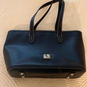 Dooney & Bourke handbag